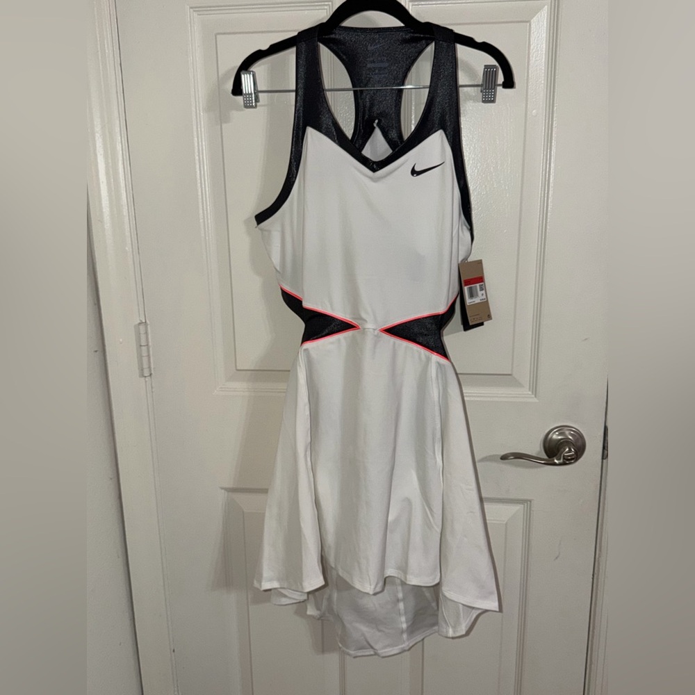 Nike White Dri-FIT Tennis Dress Women Size L NWT - Picture 4 of 6